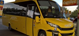 autobus iveco żółty